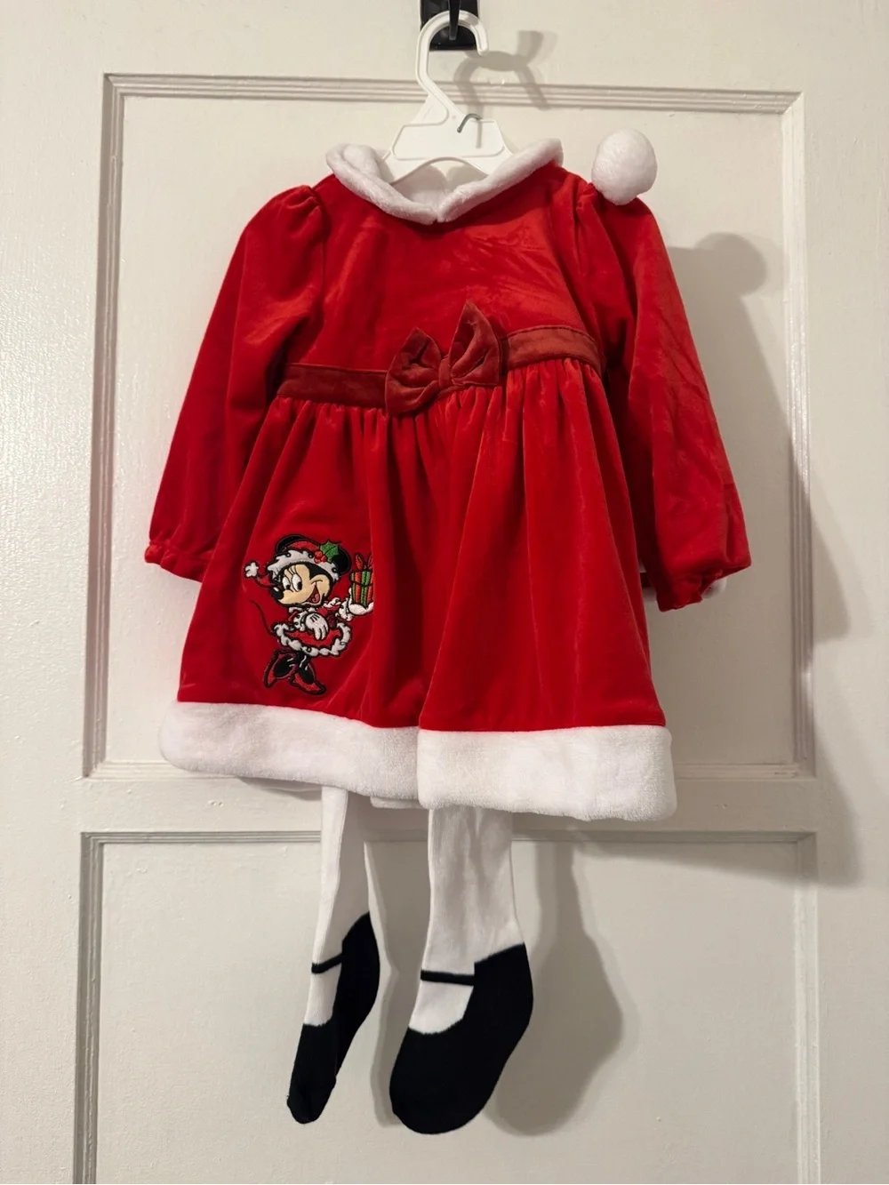 Baby Disney Minnie Mouse Christmas outfit sz 18-24 months